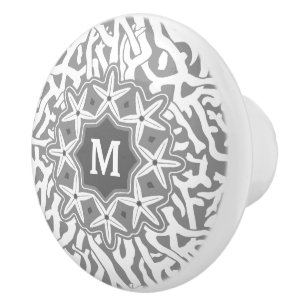 灰色のビーチの珊瑚礁のヒトデのモノグラム セラミックノブ