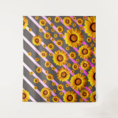 灰色のピンクの花に美しい黄色のストライプ花 タペストリー (正面)