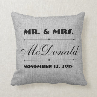 灰色のフェイクな麻疹のバーラップの結婚式の枕 クッション