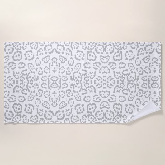 灰色のユキヒョウ猫のアニマルプリント ビーチタオル (正面)