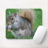 灰色のリスのマウスパッド マウスパッド (マウス)