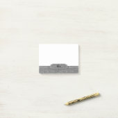 灰色のレザールックのモノグラム ポストイット (デスク上)