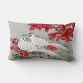 灰色のヴィンテージの白い鳩そして赤の葉 ランバークッション (裏面)