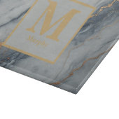 灰色の大理石と微妙な金ゴールド斑点モノグラム カッティングボード (角)