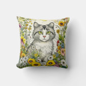 灰色の子ネコが花に座る クッション (正面)