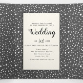 灰色の山と木の写真の冬の結婚式 三つ折り招待状 (内部中)