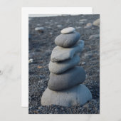 灰色の岩の山がビーチ サンキューカード (正面/裏面)