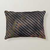 灰色の横ストライプ方の金ゴールド、リボン、赤 アクセントクッション (正面)