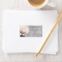 灰色の淡い色の水彩上のピンクのハートの葉の木