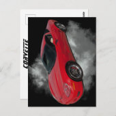 灰色の煙の取り外し可能な背景を持つ赤いコルベット ポストカード (正面/裏面)