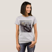 灰色の猫を持つ貴婦人 (ジョヴァンニ・ボルドーニ作) Tシャツ (正面フル)