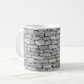 灰色の石の壁、抽象芸術背景。 コーヒーマグカップ (正面左)