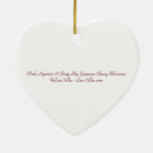 灰色の空にピンク色の日本のさくらんぼ セラミックオーナメント (裏面)