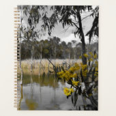 灰色の空の下の反射 プランナー手帳 (正面)