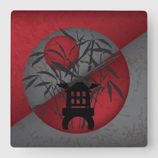 灰色の竹の赤い月のミニパゴダ スクエア壁時計 (正面)