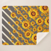 灰色の美しい黄色の花、金ゴールドストライプ シェルパブランケット (正面(横))