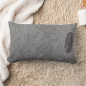 灰色の羽 ランバークッション (ブランケット)