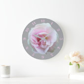 灰色の背景にピンクのバラ大きな時計 ラージ壁時計 (ホーム)