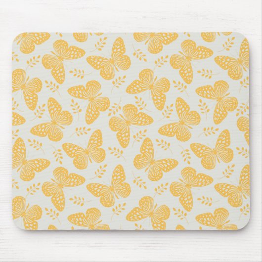 灰色の背景に黄色い蝶のパターン マウスパッド (正面)