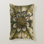 灰色の背景のDemaskの装飾的なロゼット アクセントクッション (正面(垂直))