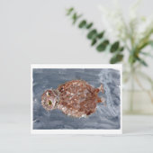 灰色の背景はがき付き小型フクロウ ポストカード (スタンド正面)