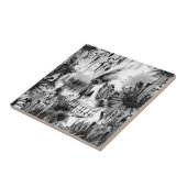 灰色の花のスカルを溶かす5月のシャワー タイル (側面)