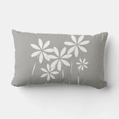 灰色の花の至福 ランバークッション (裏面)