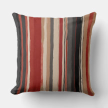 灰色の赤い桃と黒いストライプ