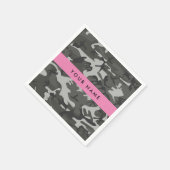 灰色の迷彩模様、お名前、パーソナライズ スタンダードカクテルナプキン (角)
