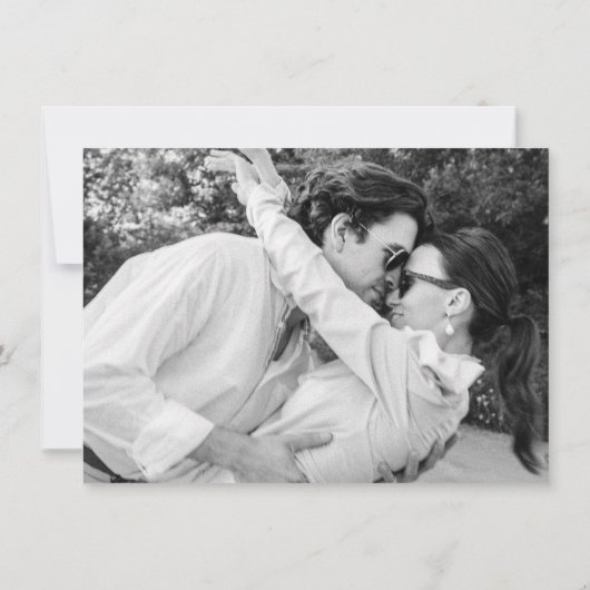 灰色の離れ白い写真の結婚円 セーブザデート (裏面)