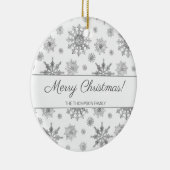 灰色の雪とカスタム家族の名前クリスマス セラミックオーナメント (右)