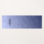 灰色の青のグラデーションの幾何学的メッシュパターンモノグラム ヨガマット (正面(横))