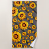 灰色の黒い花に美しい黄色のストライプ花 ビーチタオル (正面)