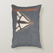 灰色の黒とオレンジ アクセントクッション (正面(垂直))