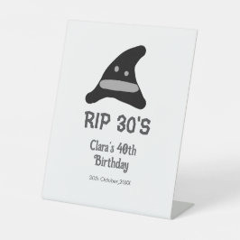灰色の黒RIP 30の40歳の誕生日の魔女の帽子 台座サイン