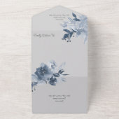 灰色のQRコード上の水色のダスティブルー淡い色のフローラ オールインワン招待状 (外側)