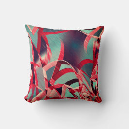 灰色または青の霧雨の多いイメージの上に赤い縞が流れる クッション