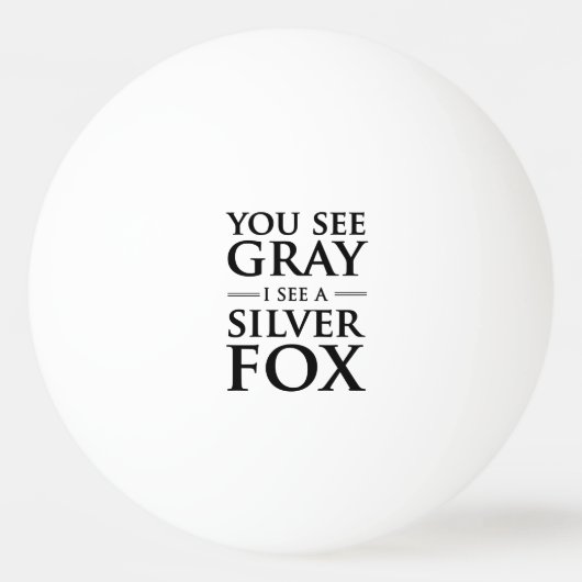 灰色を、私見ます銀製キツネを見ます 卓球ボール (正面)