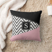 灰色ジグザグ、灰色のシェブロン、ピンク、モノグラム クッション (ブランケット)