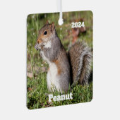 灰色パーソナライズされたリス メタルオーナメント (正面右)
