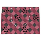 灰色ピンクの市松模様に花付き幾何学模様 ラージペーパーバッグ (正面)
