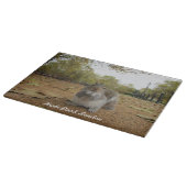 灰色リスのハイドパークロンドン。 カッティングボード (角)