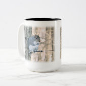 灰色リス – Sciurus carolinensis ツートーンマグカップ (正面左)