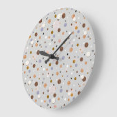 灰色数々のの水玉模様。 ラージ壁時計 (傾斜)