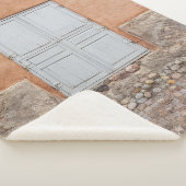 灰色木製扉 シェルパブランケット (3/4)