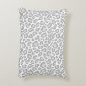 灰色白のヒョウのプリント アクセントクッション (裏面(縦))