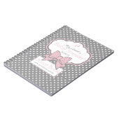 灰色白の点およびピンクのベビーシャワーの来客名簿- ノートブック (左側)