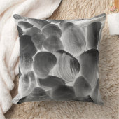 灰色調のカニの殻 クッション (ブランケット)