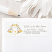 灰色馬と黄色の珊瑚色のバラのモノグラムのウェディング ラベル (インサイチュ)