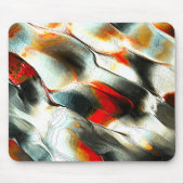 灼熱の火の上の粗い銀色の岩、強度 マウスパッド (正面)